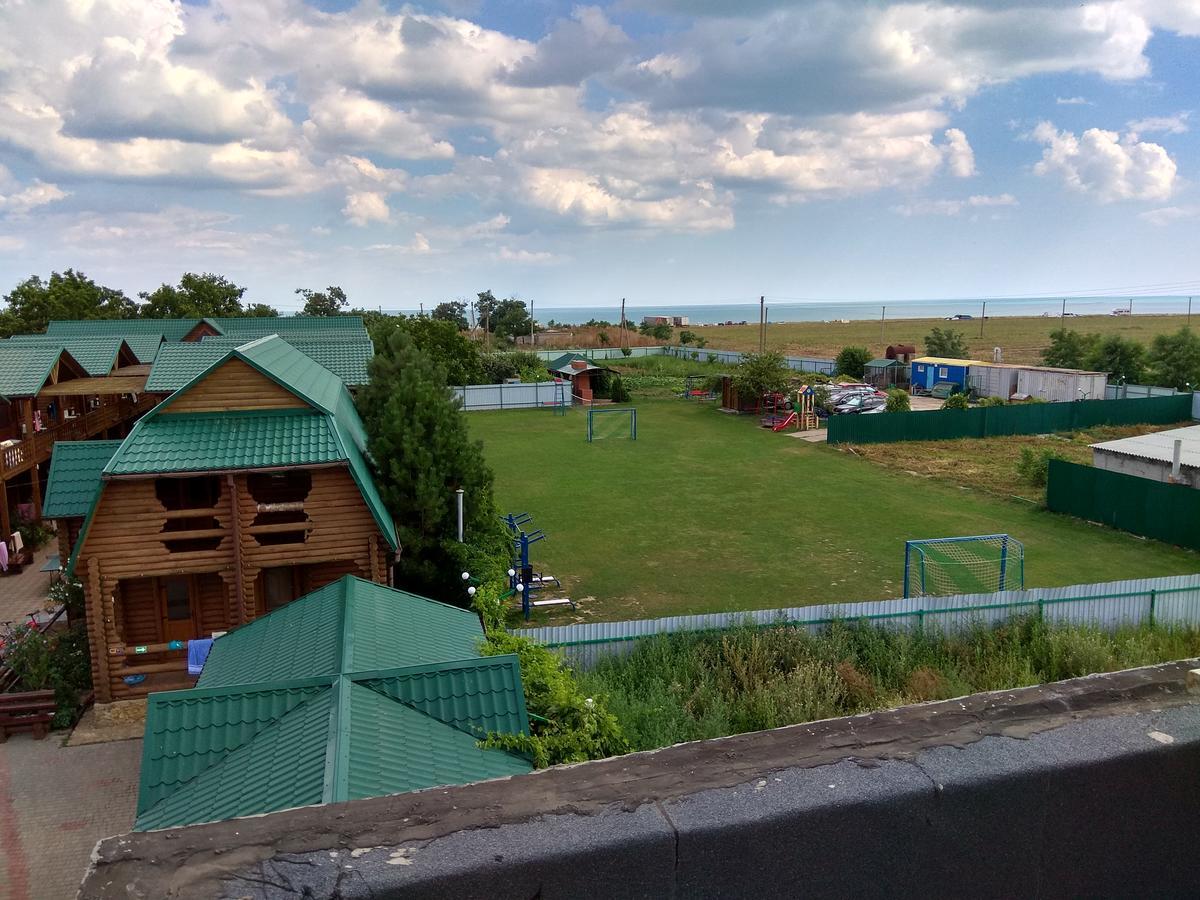 Baza Otdykha Balzaminat Hotel Kurortne  Bagian luar foto