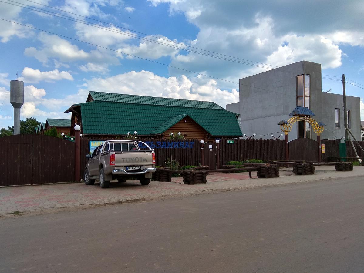 Baza Otdykha Balzaminat Hotel Kurortne  Bagian luar foto