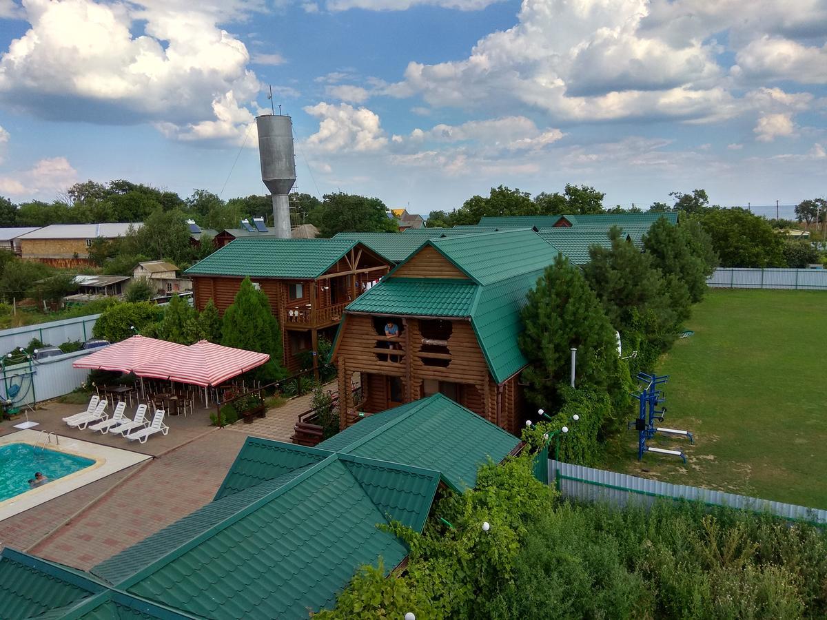 Baza Otdykha Balzaminat Hotel Kurortne  Bagian luar foto