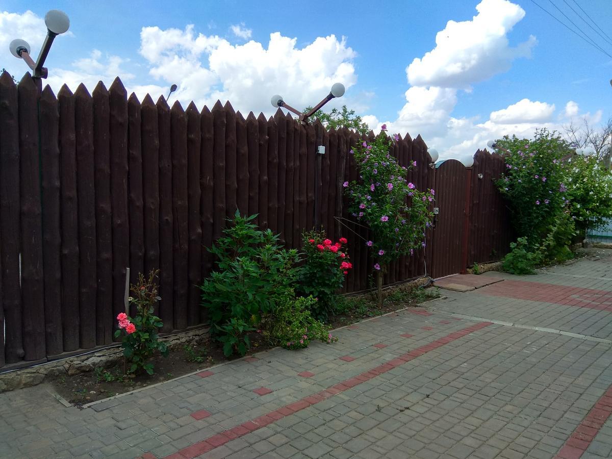 Baza Otdykha Balzaminat Hotel Kurortne  Bagian luar foto