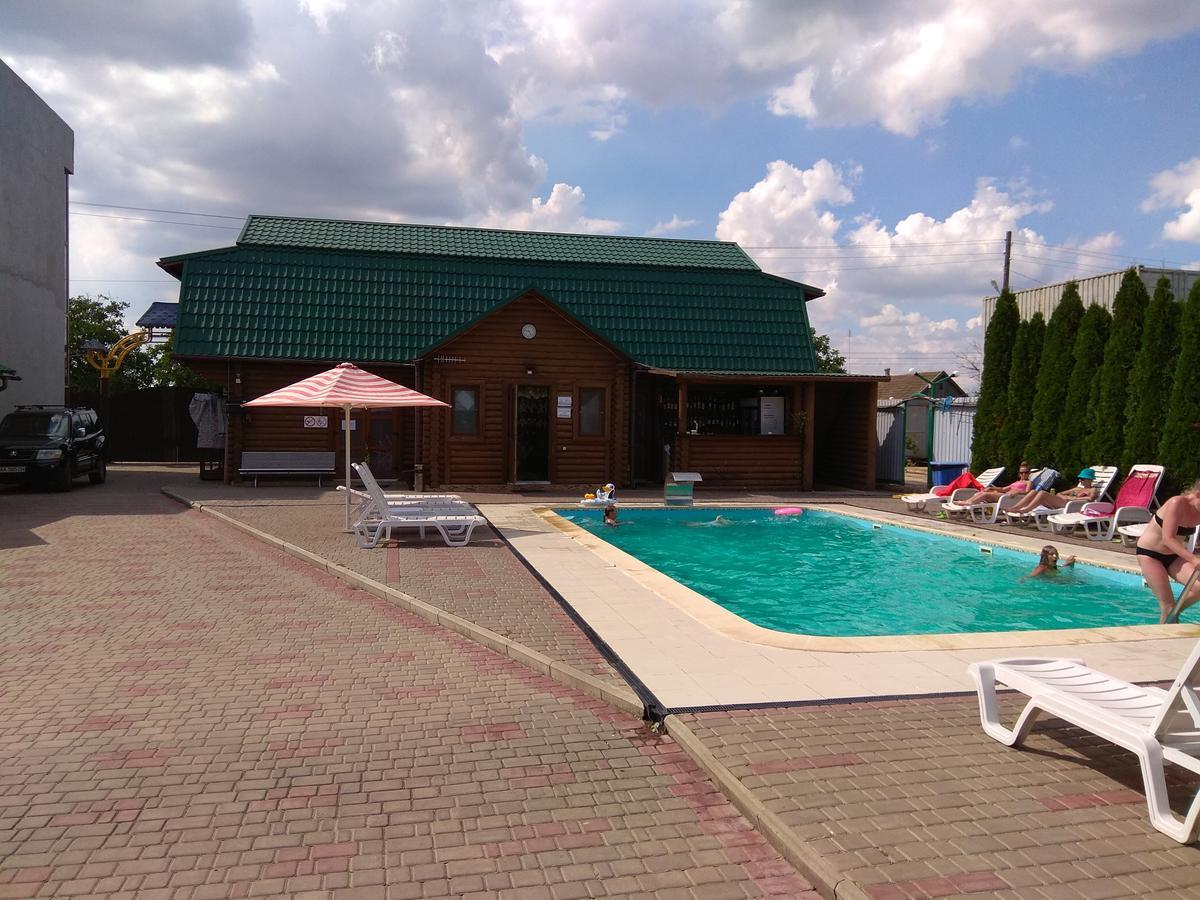 Baza Otdykha Balzaminat Hotel Kurortne  Bagian luar foto